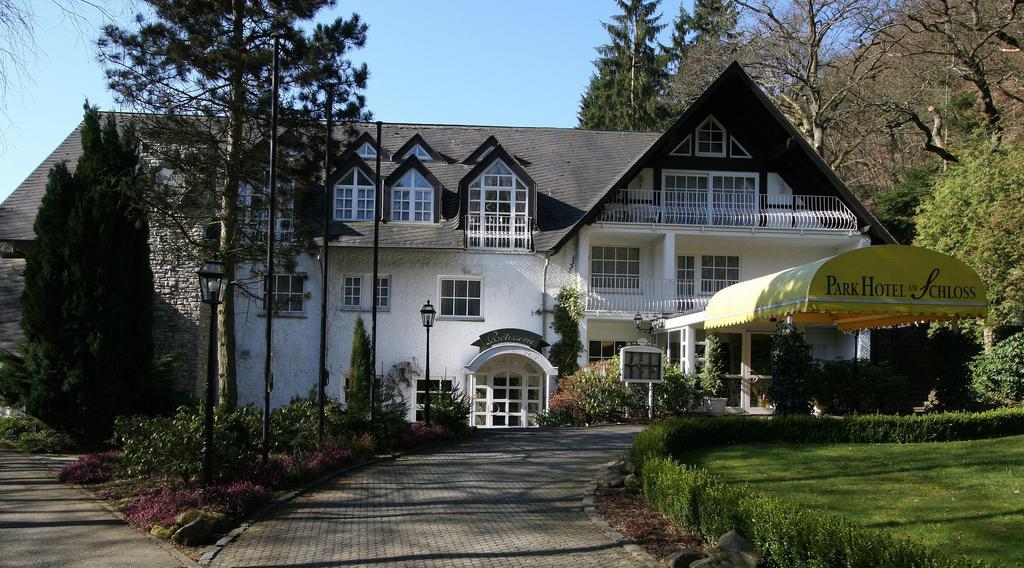 Park Hotel Am Schloss Ettringen  외부 사진